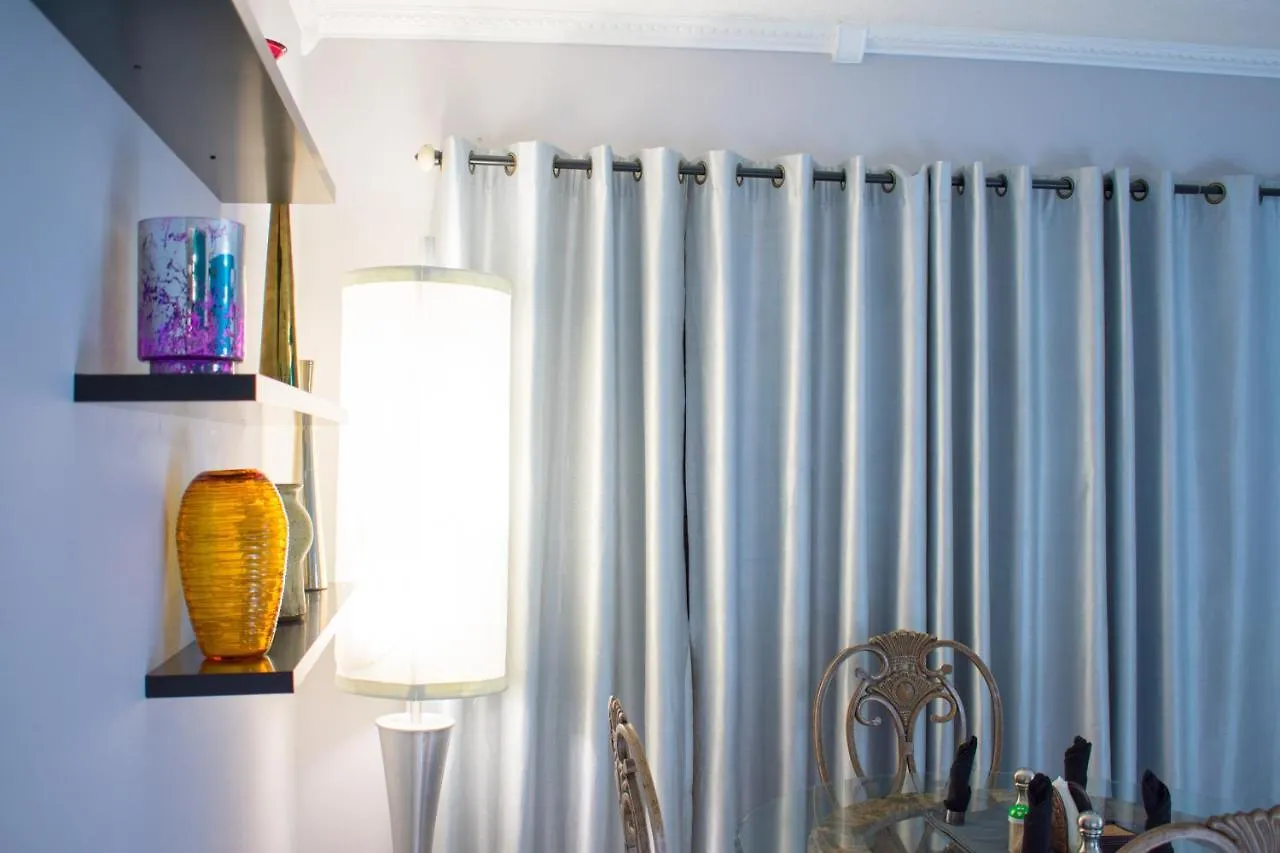 Casa Alexandria Guest Apartment كينغستون